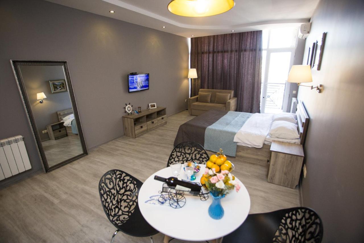 באטומי Luxury Room מראה חיצוני תמונה